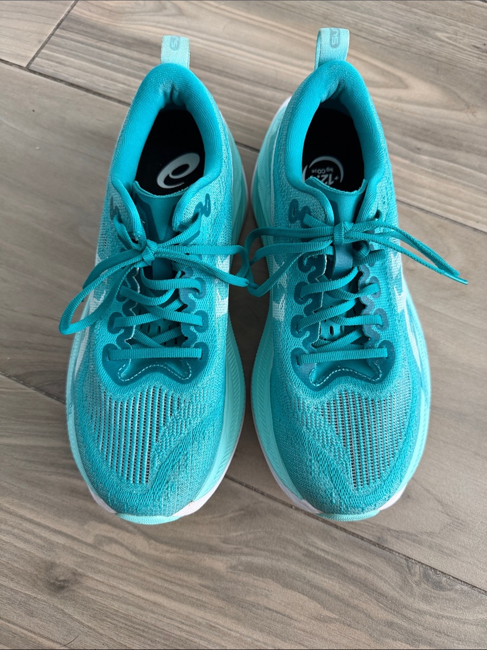 Asics Superblast 2 size 6.5 men/ 8 women - Picture 3 of 8